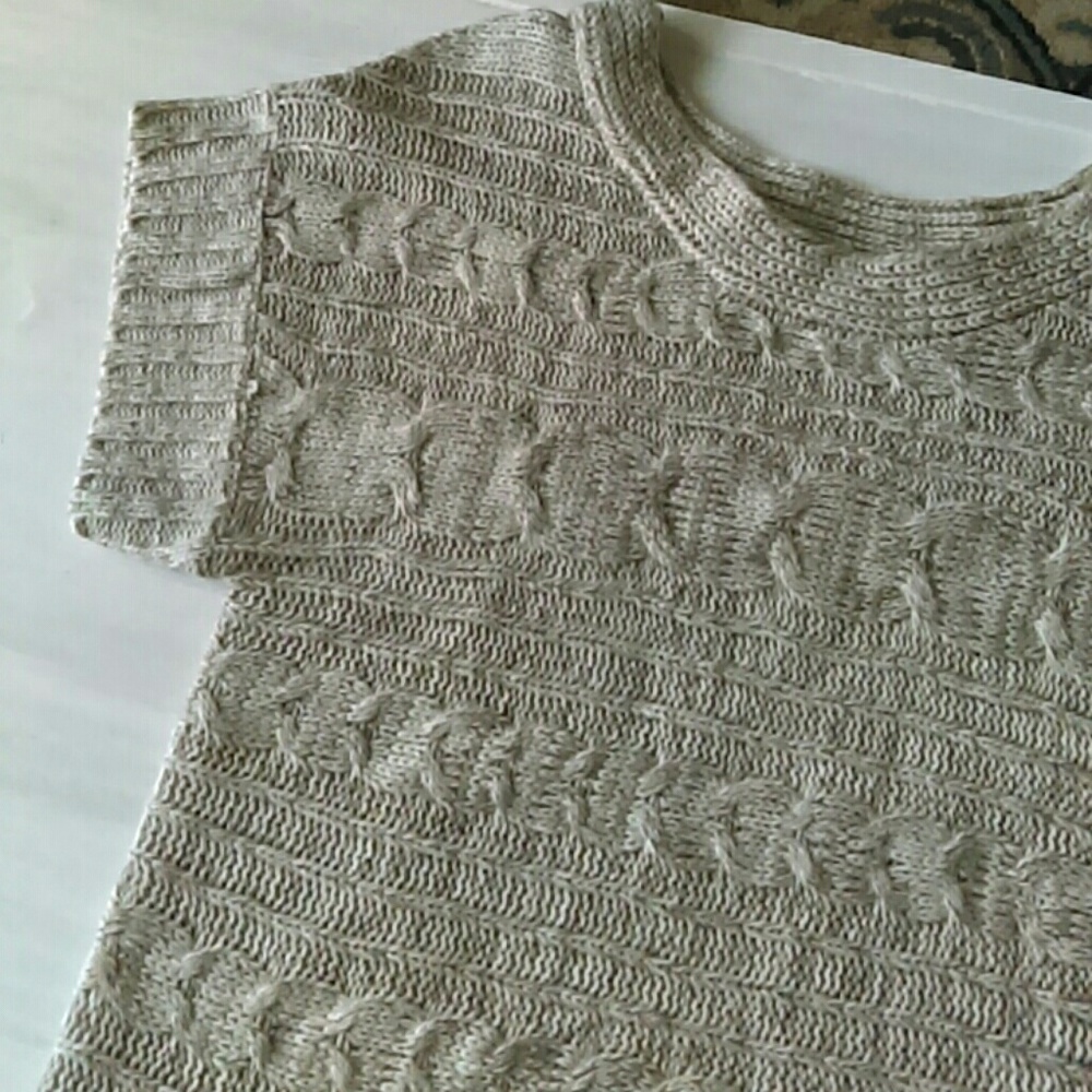 Sweater - Picture 3 of 4